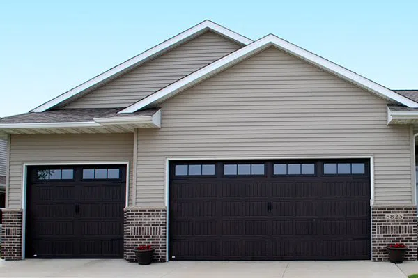 Garage Door Solution Service Chicago, IL 773-303-6760 - res-gdr-16m
