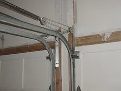 Garage Door Solution Service Chicago, IL 773-303-6760 - spr-gdr-16m